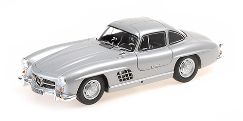 MERCEDES-BENZ 300 SL (W198 I) – 1954 – SILVER 1:18 model