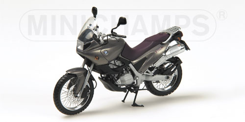 BMW F 650 – CROSS VERSION – 1997 – LAHARGREY METALLIC 1:18 model