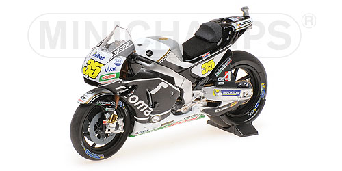 HONDA RC213V – CAL CRUTCHLOW – SILVERSTONE GP MOTOGP 2016 1:18 model