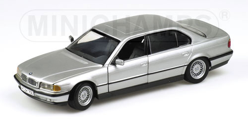 BMW 750 IL – 1994 – SILVER 1:24 model