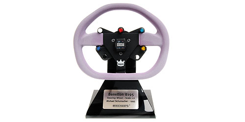 BENETTON RENAULT B195 STEERING WHEEL – 1995 1:2 model