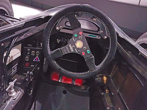 STEERING WHEEL MCLAREN MP4/6 – AYRTON SENNA 1991 1:2 model