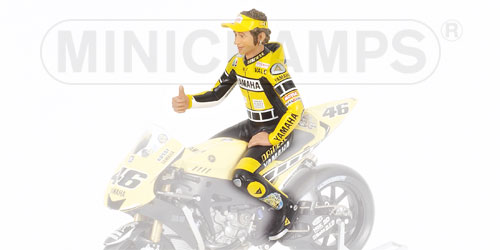 FIGURINE SITTING – VALENTINO ROSSI – MOTOGP 2005 LAGUNA SECA L.E. 3999 pcs. 1:12 model