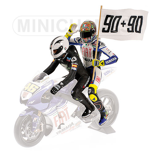 SET FIGURINES – VALENTINO ROSSI/ÁNGEL NIETO – MOTOGP LE MANS – 2008 L.E. 2352 pcs. 1:12 model