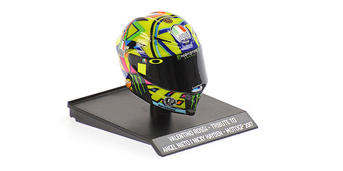HELMET – VALENTINO ROSSI – TRIBUTE TO ANGEL NIETO / NICKY HAYDEN – MOTOGP 2017 1:10 model