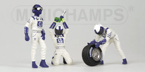WILLIAMS FRONT TYRE CHANGE – 2002 1:18 model
