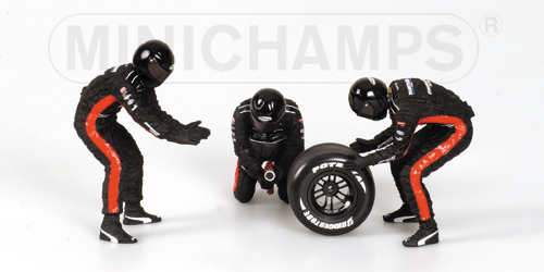 MINARDI REAR TYRE CHANGE SET – 2003 1:18 model