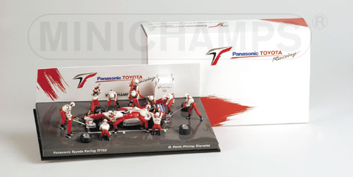 TOYOTA O.PANIS DIORAMA W.CAR PS’03 1:43 model