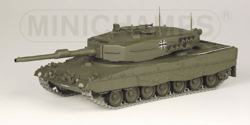 LEOPARD 2 BATTLE TANK – 1988 1:35 model