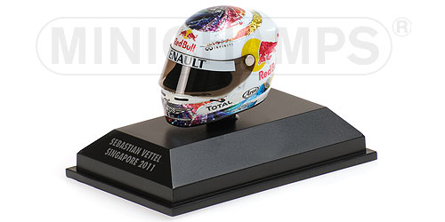 ARAI HELMET – SEBASTIAN VETTEL – SINGAPORE 2011 1:8 model