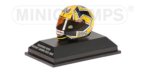 AGV HELMET – VALENTINO ROSSI – WORLD CHAMPION MOTOGP LAGUNA SECA 2005 1:8 model