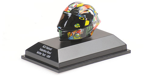 AGV HELMET – VALENTINO ROSSI – WINTER TEST 2019 1:8 model