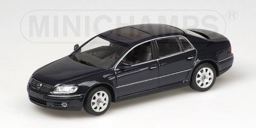 VW PHAETON – 2002 – BLUE METALLIC 1:43 model