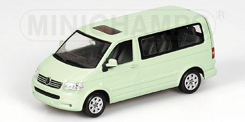 VOLKSWAGEN T5 MULTIVAN – 2003 – GREEN 1:43 model