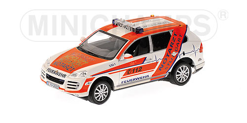 PORSCHE CAYENNE – 2006 – ‘NOTARZT FEUERWEHR STUTTGART’ L.E. 750 pcs. 1:43 model