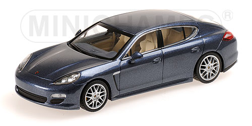 PORSCHE PANAMERA 4S – 2011 – BLUE METALLIC L.E. 1008 pcs. 1:43 model
