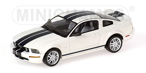 FORD MUSTANG GT – 2005 – WHITE L.E. 1008 pcs. 1:43 model