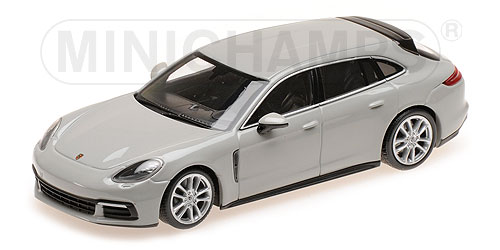 PORSCHE PANAMERA 4E-HYBRID SPORT TURISMO – 2017 – KREIDE - L.E. 252 pcs. 1:43 model