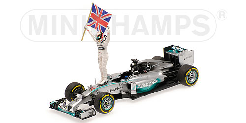 MERCEDES AMG PETRONAS F1 TEAM W05 – HAMILTON – WINNER ABU DHABI GP 2014 W.STANDING FIGURINE A.FLAG L.E. 2014 pcs. 1:43 model