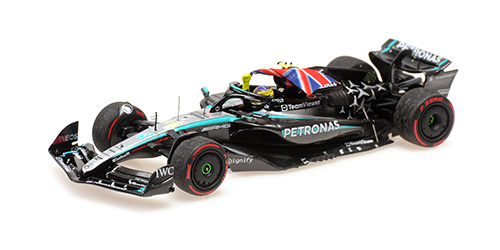 MERCEDES-AMG PETRONAS F1 TEAM F1 W15 E PERFORMANCE – LEWIS HAMILTON – WINNER BRITISH GP 2024 W/FLAG 1:43 model