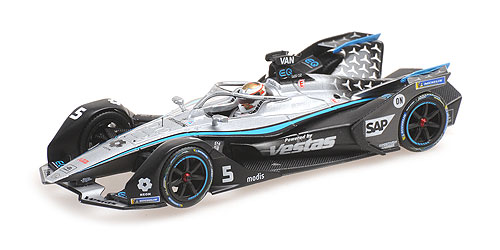 FORMULA E SEASON 8  MERCEDES-BENZ EQ  STOFFEL VANDOORNE 1:43 model
