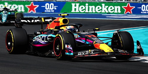 ORACLE RED BULL RACING RB19 – SERGIO PÉREZ – 2ND PLACE MIAMI GP 2023 1:43 model
