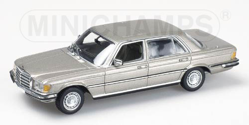 MERCEDES-BENZ 450 SEL 6.9 – 1974 – SMOKE SILVER 1:43 model