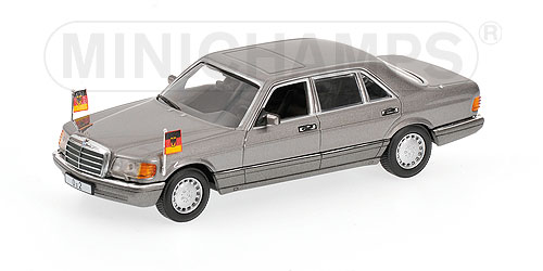 MERCEDES-BENZ 500 SEL (W126) – 1989 – ‘HELMUT KOHL’ – WITH FIGURINE 1:43 model