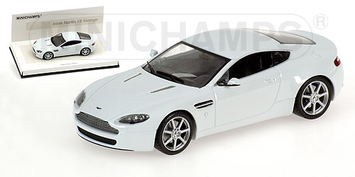 ASTON MARTIN V8 VANTAGE – 2005 – ‘LINEA BIANCO’ L.E. 2008 pcs. 1:43 model