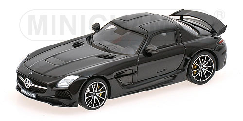 MERCEDES-BENZ SLS AMG BLACK SERIES – OBSIDIANSCHWARZ 1:43 model