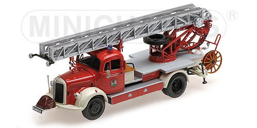 MERCEDES-BENZ L 3500 – DL17 – 1950 – ‘FEUERWEHR BENSHEIM (WHITE FENDERS) 1:43 model