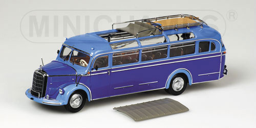 MERCEDES -BENZ O 3500 – 1955 – ‘BUS’ – BLUE/LIGHT BLUE 1:43 model
