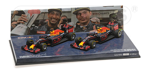 2-CAR SET – RED BULL RACING TAG HEUER RB12 – RICCIARDO/VERSTAPPEN – 1-2 FINISH MALAYSIAN GP 2016 L.E. 1000 pcs. 1:43 model