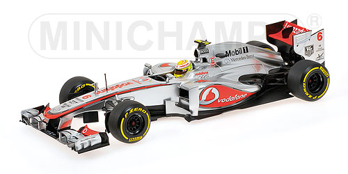 VODAFONE MCLAREN MERCEDES – SERGIO PEREZ – SHOWCAR 2013 1:18 model