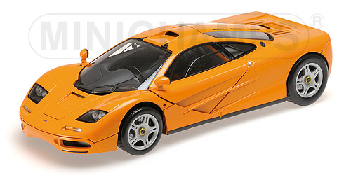 MCLAREN F1 – ROAD CAR – 1993 – ORANGE L.E. 750 pcs. 1:18 model
