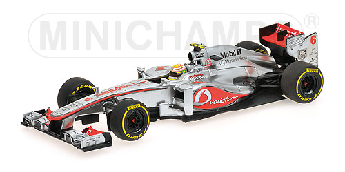 VODAFONE MCLAREN MERCEDES – SERGIO PEREZ – SHOWCAR 2013 1:43 model