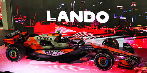 MCLAREN FORMULA 1 TEAM MCL38 – LANDO NORRIS – WINNER SINGAPORE GP 2024 1:43 model