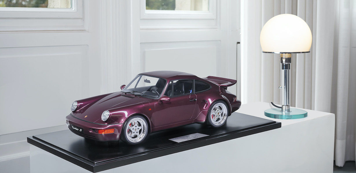 PORSCHE 911 (964) TURBO S – 1992 – AMETHYST - L.E. 99 pcs. 1:8 model