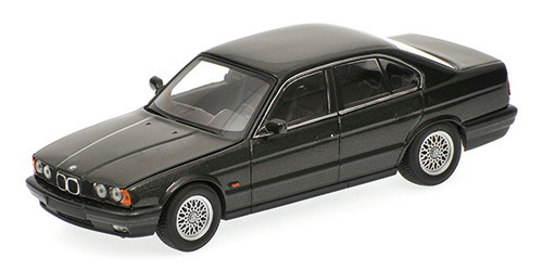 BMW 5-SERIES (E34) – 1988 – DARK BLUE METALLIC 1:87 model