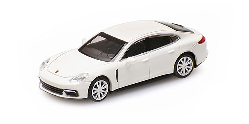 PORSCHE PANAMERA – 2015 – WHITE 1:87 model