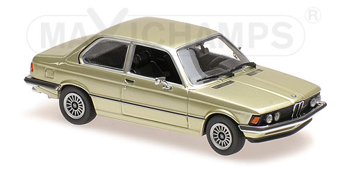BMW 323I – 1975 – GREEN METALLIC 1:43 model