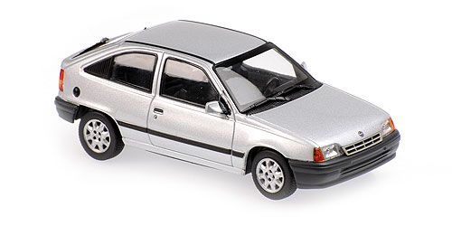 OPEL KADETT E – 1990 – SILVER METALLIC 1:43 model