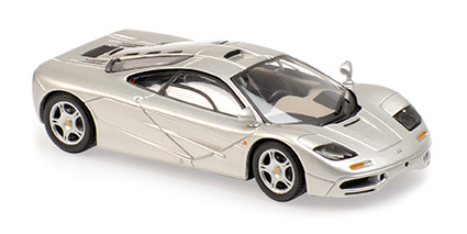 MCLAREN F1 – ROAD CAR – 1993 – RED 1:43 model