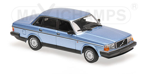VOLVO 240 GL – 1986 – BLUE METALLIC 1:43 model
