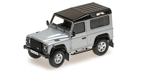 LAND ROVER DEFENDER 90 – 2014 – SILVER 1:43 model