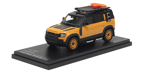 LAND ROVER DEFENDER 110 – 2020 – CAMEL TROPHY EDITION 1:43 model