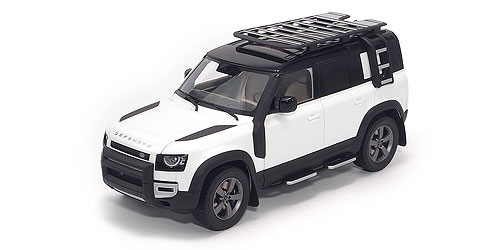 LAND ROVER DEFENDER 110 – 2020 – WHITE 1:18 model