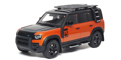 LAND ROVER DEFENDER 110 – 2020 – PHOENIX ORANGE/SANTORINI BLACK 1:18 model