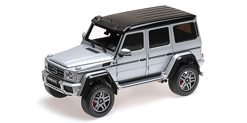 MERCEDES-BENZ G500 4X4² -SILVER 1:18 model