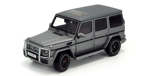 MERCEDES-AMG G 63 (W463) 2017  MONZA GREY MAGNO 1:18 model